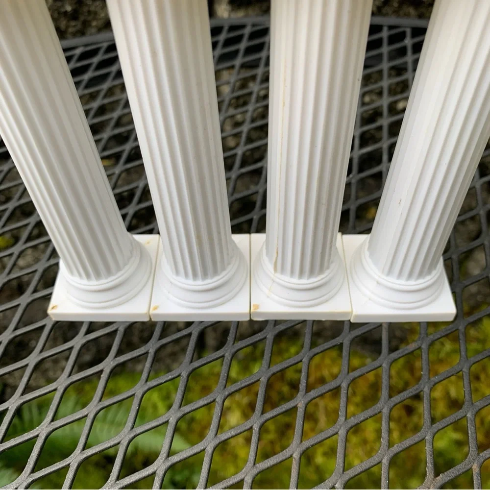 Vintage Set/4 Wilton Plastic White Columns Pillars Cake Decorations Toppers 5”